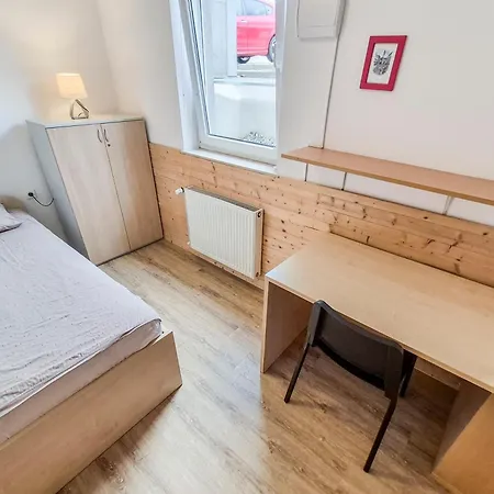 Uniapartments *